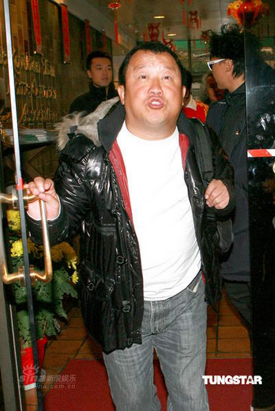 曾志伟陈奕迅等出席演艺人协会紧急会议【图】