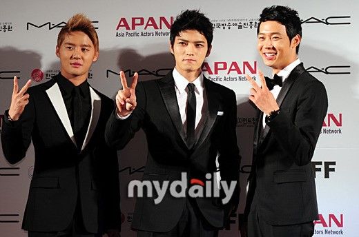 JYJ