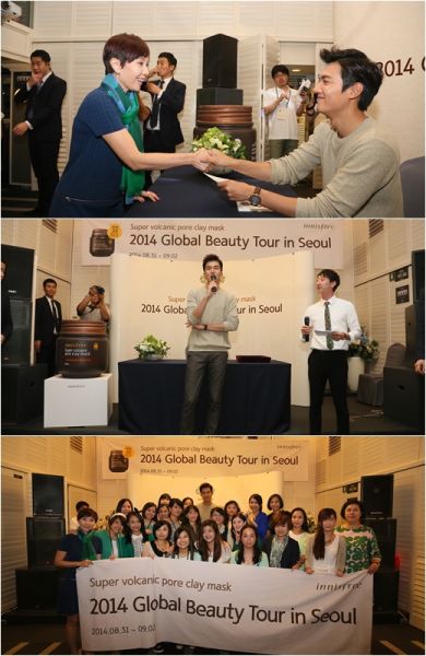 李敏镐出席活动 与粉丝亲密互动送签名