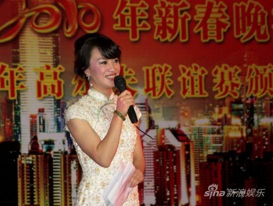 "澳门女儿"李菲挑战自我 诠释高尔夫精神(图)