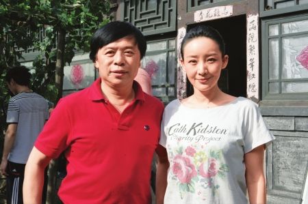 买红妹离婚后首开金口：我是个幸福的家庭主男