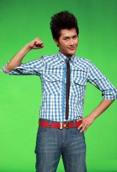 朱梓骁同性艳照真实性引质疑天娱斥裸照是合成