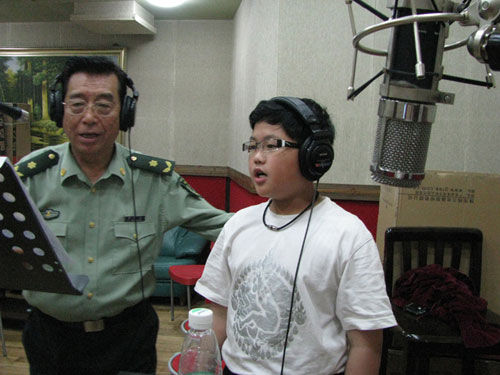 李双江：儿子从小和我学开车 开起来有一种旋律