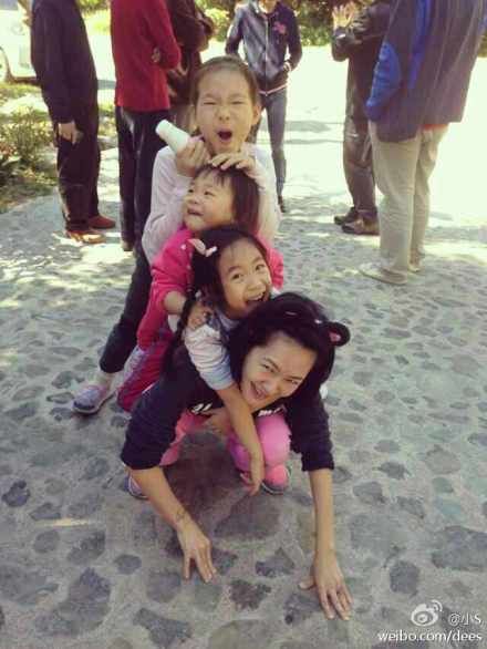 大s生女网友祝福:和小s家凑一桌麻将