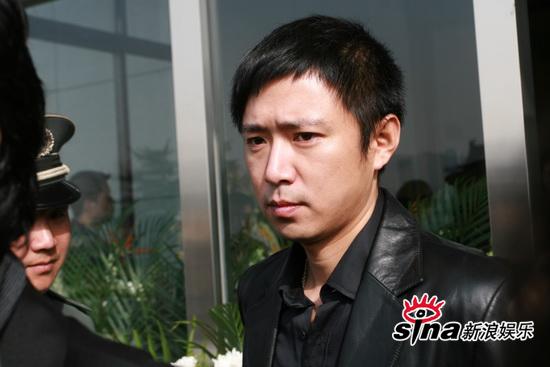 李钰追悼会今日举行 李冰冰任泉哀伤送别【图】