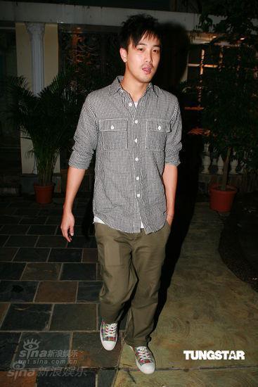 曾志伟庆祝56岁生日 刘嘉玲袁咏仪等助阵【图】