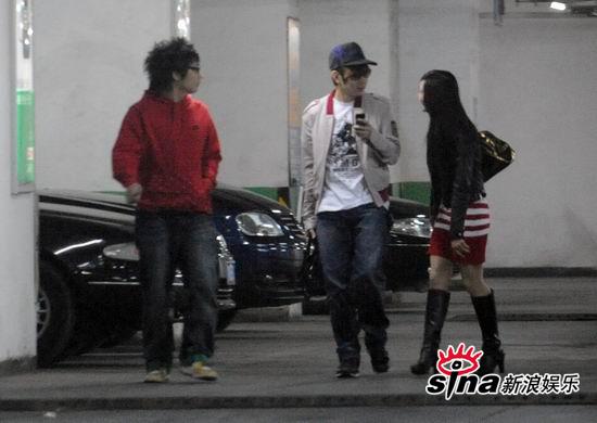 林俊杰12小时畅游京城 与王菲那英进餐合影【图】