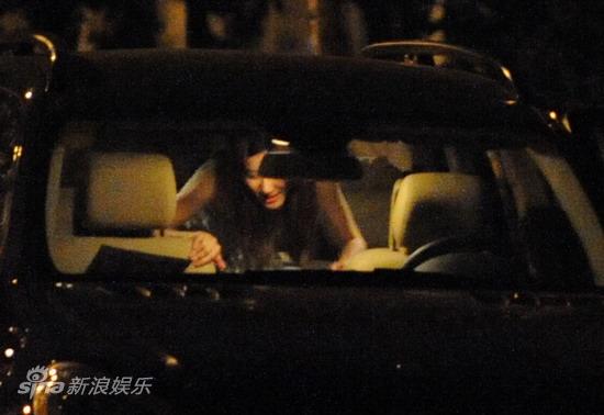 中国男篮会被孙悦富豪女“车震”垮吗？(组图)