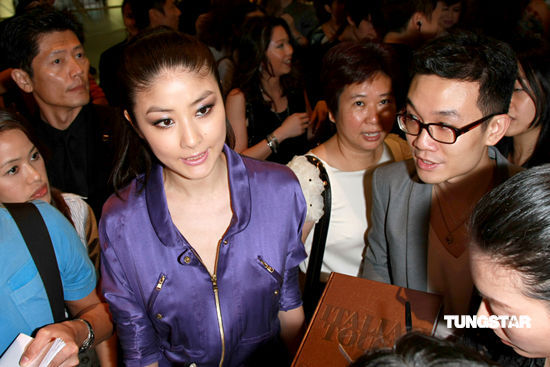 陈慧琳着优雅套装窈窕出镜 自言仍需瘦身【图】