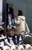 组图：霍思燕潮爆装扮出街艳丽色彩提前迎春