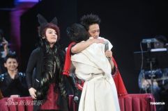 ��ΰ���ݳ�����Ҷ�������л�������֤����