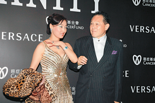 李玟等出席慈善晚宴 刘嘉玲计划结婚摆酒【图】