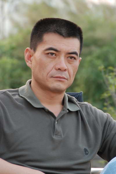 《继母后妈》登陆荧屏硬汉王新军演绎平民角色
