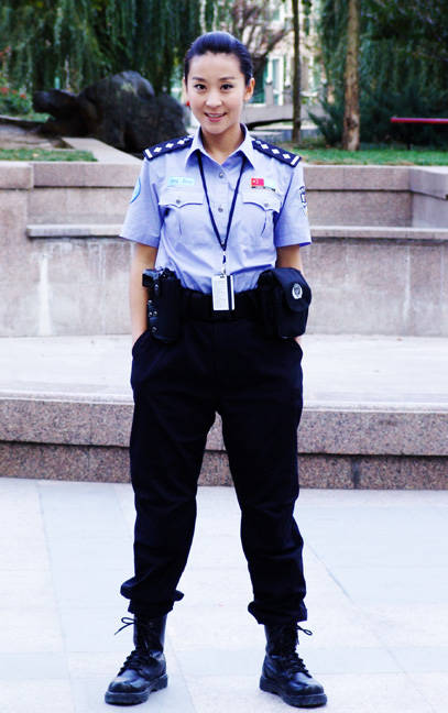 苗圃领衔《中国维和警察》