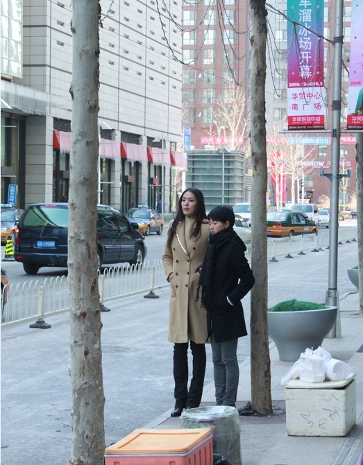 《婚姻保卫战》四大主演杀青依依话别难舍婚姻
