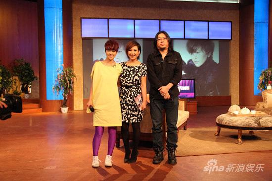 谭维维做客《非常静距离》 首谈恋情秘事(图)