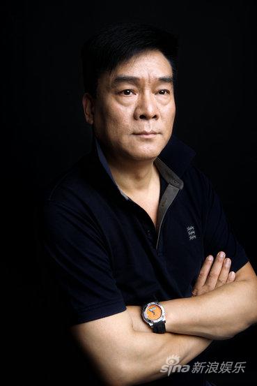 刘交心“文武双全”《中国地》演“文弱书生”