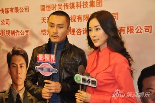 俏西施周扬《秘杀名单》转型红衣飒爽登场(图)