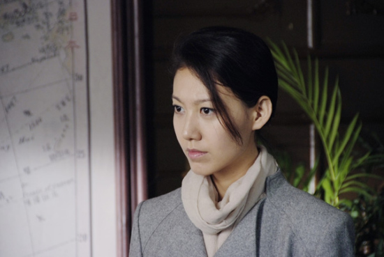 高露首次挑战女间谍称情感戏同样“出彩”