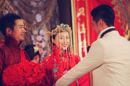 何晟铭《藏心术》大婚