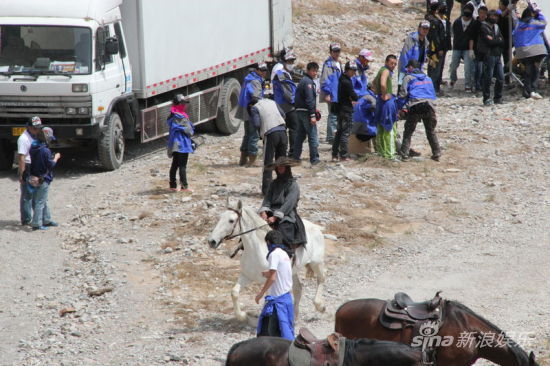 �Ŵ���������