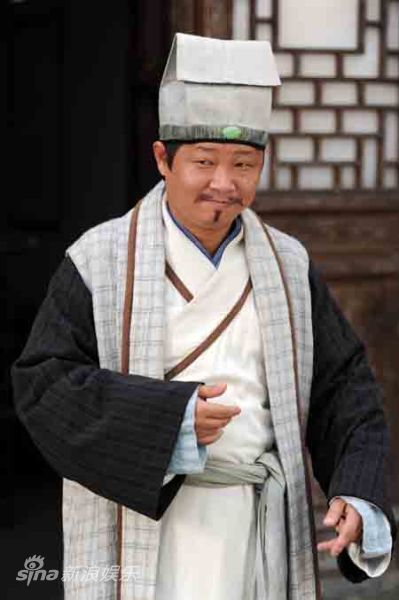赵亮在《十五贯》中出演娄阿鼠