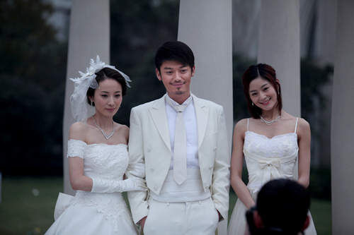 ��Ů�˵���ɫ���ڶ�����Ů�˵ľ��񡷽��������Ȳ����