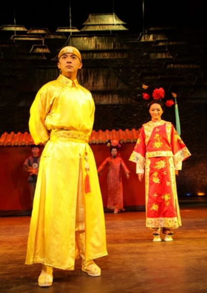 《鹿鼎记》《新还珠》李佳航清宫戏结缘