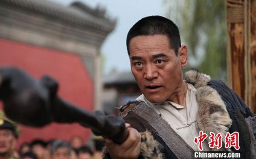 巍子演打狗棍不怕扮老怕装嫩图