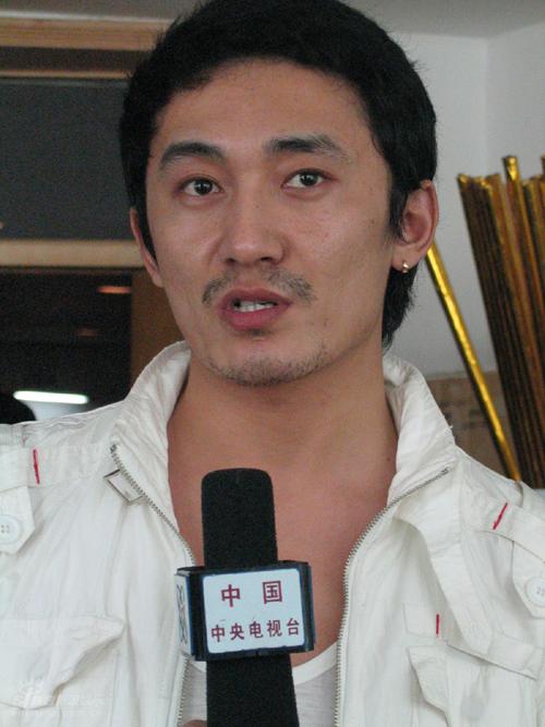 图文：鑫宝源募捐活动-鑫宝源艺人陈昊