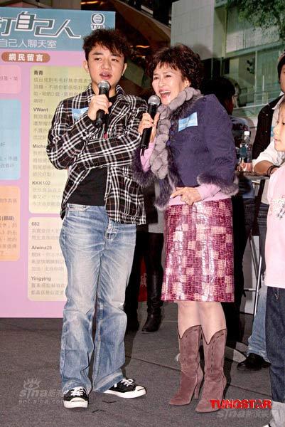 图文:TVB《毕打自己人》--王祖蓝和吴君丽