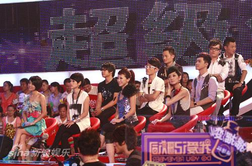 韩真真退赛拷问《记歌词》领唱的价值(组图)