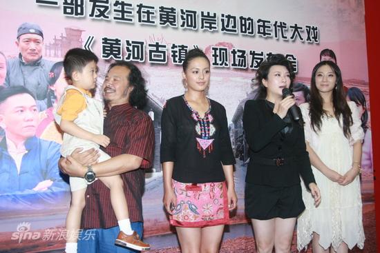 李光洁温兆伦主演《黄河古镇》亮相电视展(图)