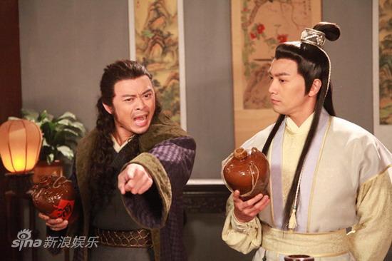 图文:《楚留香》首曝剧照-楚留香、胡铁花争酒