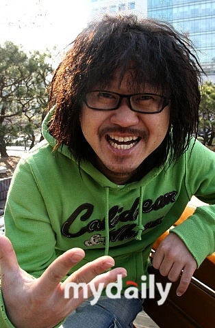 搞笑艺人池尚烈将作为试球嘉宾参加棒球比赛