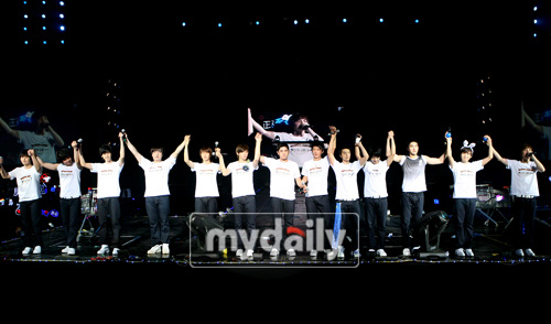Super Junior成为了首歌在中国南京举行个人演