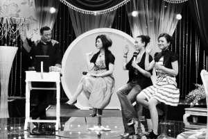 �췫�������ڡ���������Ů��