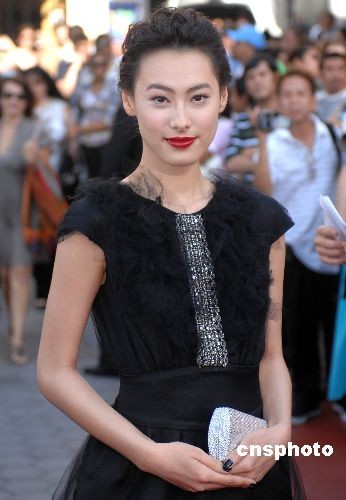 李泽楷梁洛施生子 李嘉诚替孙取名“长治”【图】