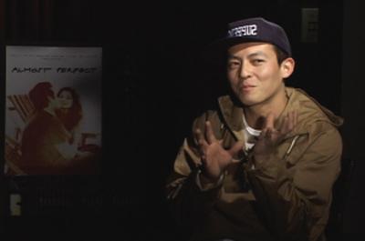 陈冠希在旧金山为复出后的首部影片《几近完美》做宣传。(图来自美国侨报)