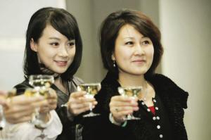 凯丽：女儿特批我演婆婆