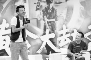 �׼����������Ҵ���Ь��