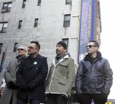 U2乐队欧洲巡演日程敲定 首站造访巴塞罗那(图)_影音娱乐_新浪网