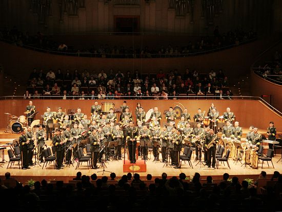 总政军乐团音乐会上海举行反响热烈(图)