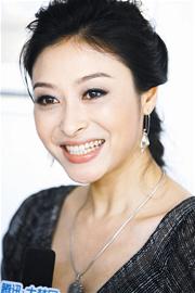 舒高只谈工作不谈情久别重逢助阵“快女”(图)