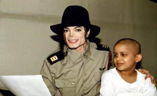 迈克尔-杰克逊慈善关键词:儿童