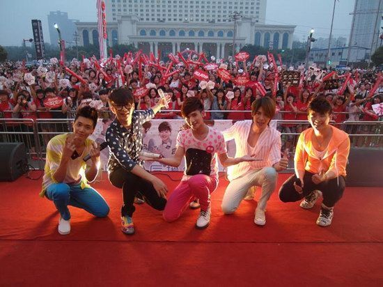 �����������������Ժ�Ӱ