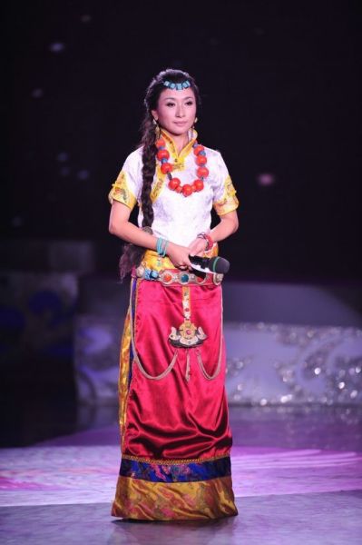 中国藏歌会决赛第四场实力派女歌手寻找新起点