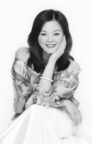 邓丽君歌曲南京唱响 全民持续热捧邓丽君