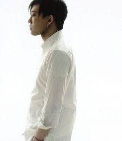 林夕回应首当综艺节目评委:再不疯狂就老了