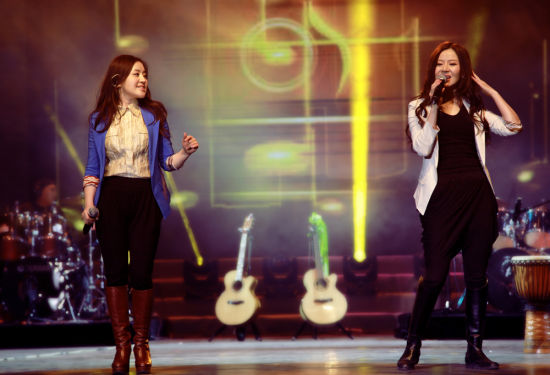 <em>琪淇姐妹</em>即将唱响新浪SHOW(图)|新浪|<em>琪淇|姐</em>